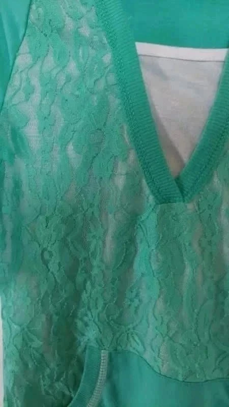 Camiseta com capuz 12anos – photo 16